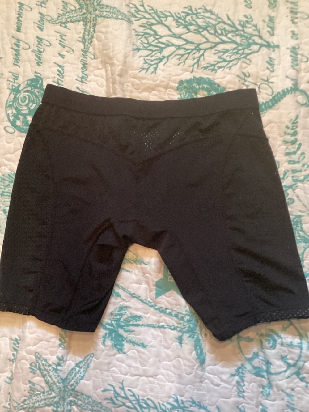 Black medium jammer , mesh sides super comfortable with support - Picture 5 of 9